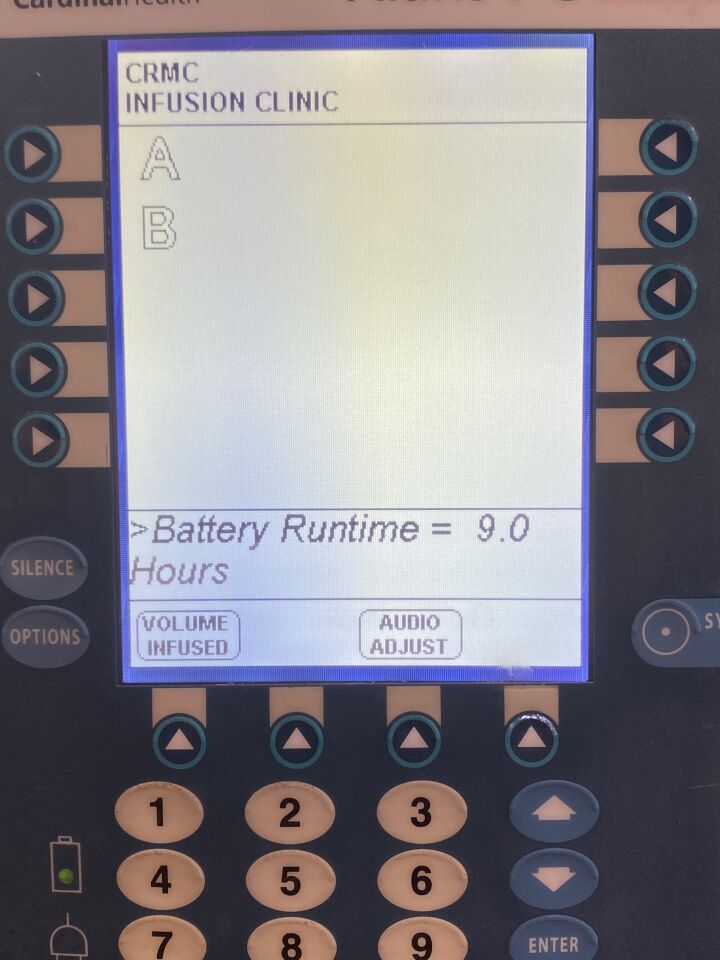 CARDINAL HEALTH Alaris pc 8000 infusion pump With 2 8100 IV Module Pump IV Infusion