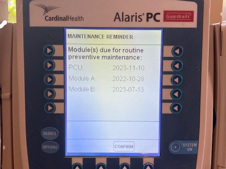 CARDINAL HEALTH Alaris pc 8000 infusion pump With 2 8100 IV Module Pump IV Infusion