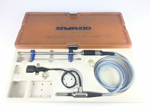 OLYMPUS Visera S7 CLV-S40 Visera System W/S7 Processor ,CLV-S40 Light Source and Laparoscope A4941A