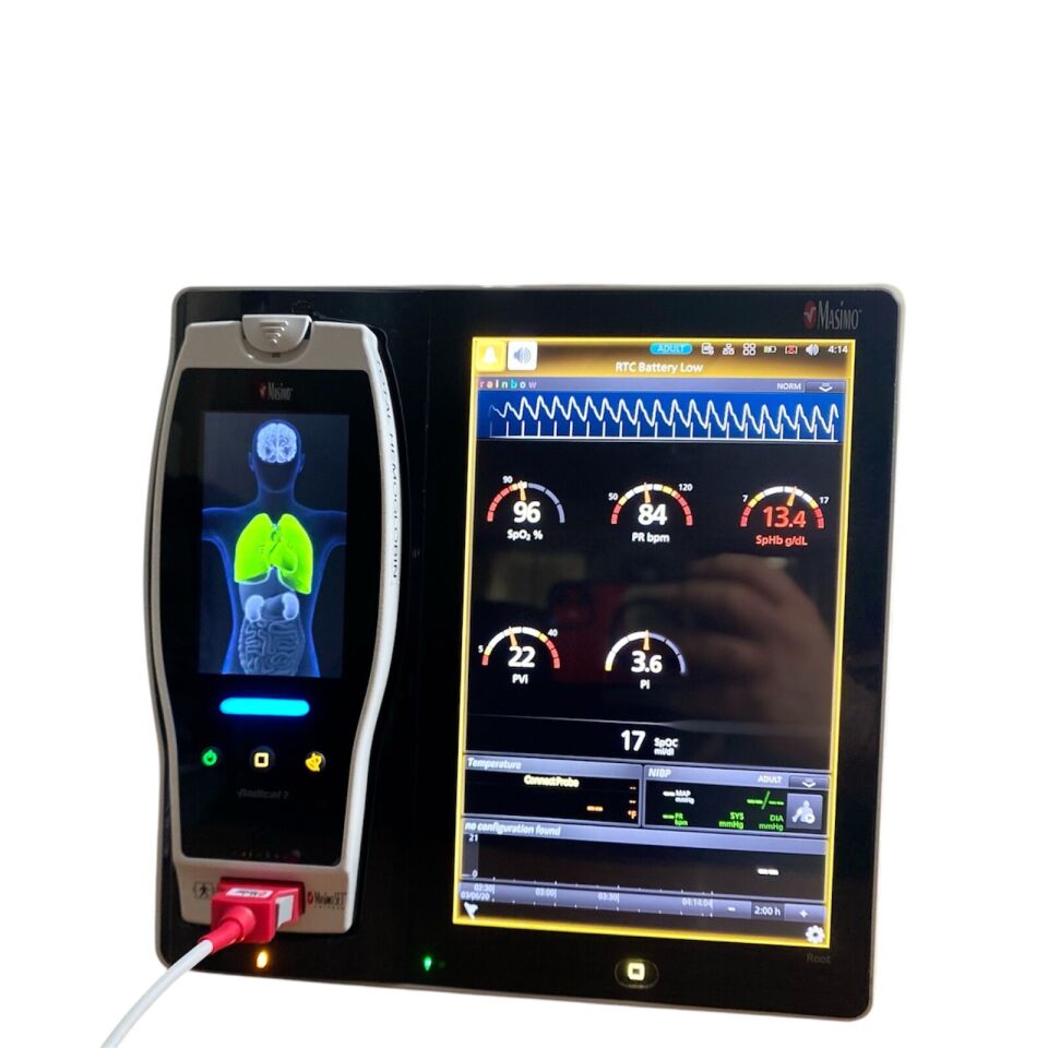 MASIMO Root Multiparameter SpHb,SpCo,Pvi,SpO2 With Radical-7 Touch Screen Monitor Monitor
